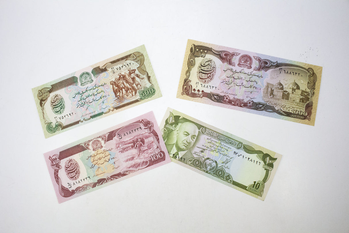 AFGHANISTAN-BF Afghanistan: Three Banknotes (Billfold)