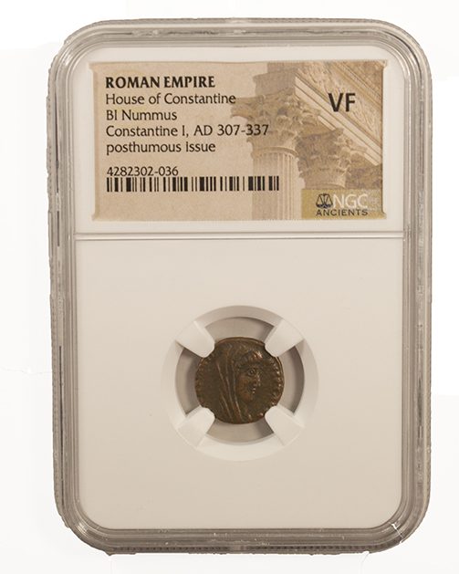 CONSTQUAD(AE4)NGC(VF) Roman AE4 of Constantine I ,Manus Dei (AD 337-340) NGC(VF)