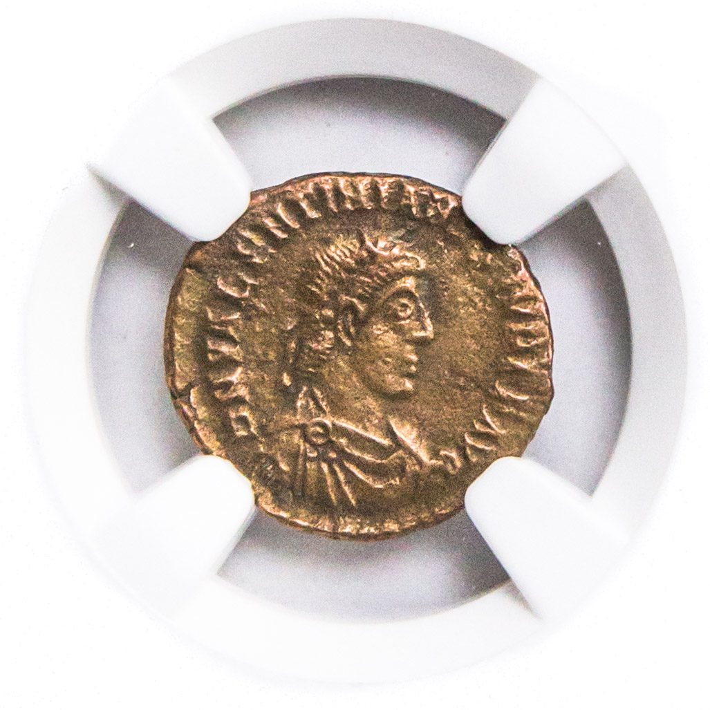 VALENTINIAN2ND(AE4)NGC(XF) Roman AE3 of Valentinian II (AD375-392)NGC(XF)